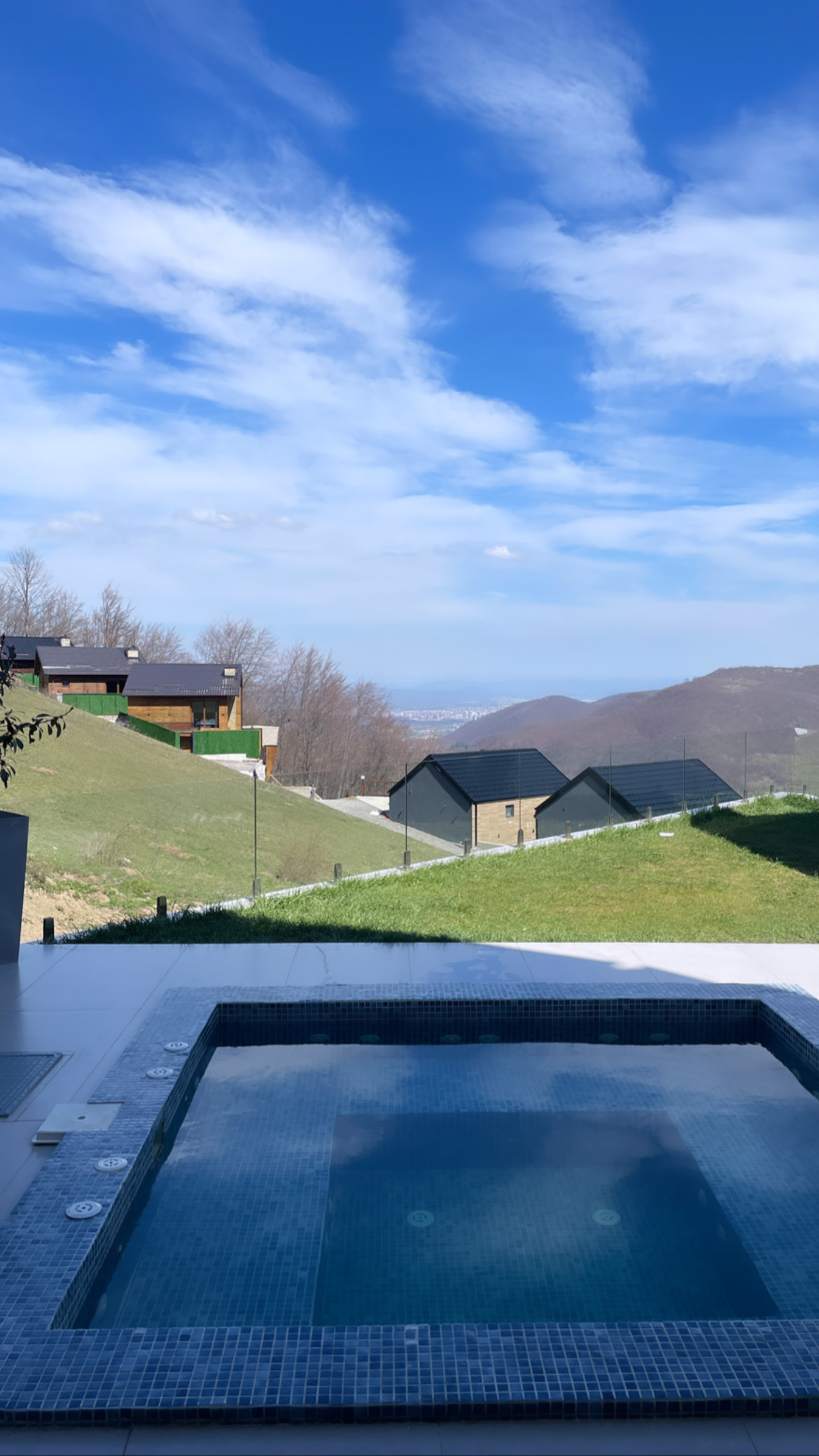 White Villas — Villa in Jezerc, Kosovo | VillaTeKosoves